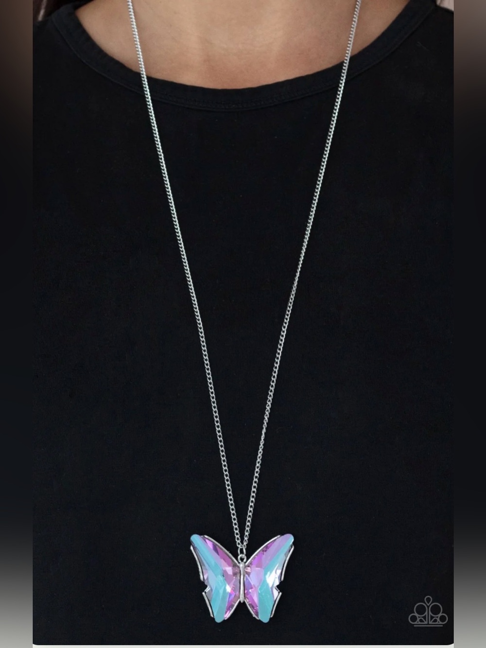 Paparazzi Necklace ~ The Social Butterfly Effect - Purple